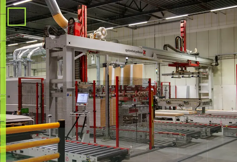 Production process relating to oval containers